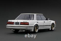 118 Toyota Crown 3.0 Royal Saloon G - White - Ignition Model IG2058