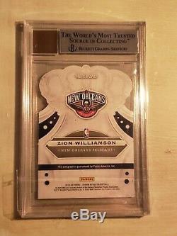 2019-20 Zion Williamson Panini Crown Royale RC AUTO (#96/99) BGS 9/10 MINT LOOK