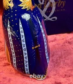 A Delightful Royal Crown Derby Rockhopper Penguin. Gold Stopper & Boxed