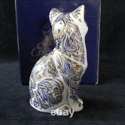 A Royal Crown Derby Majestic Cat Paperweight Limited Edition With Rcd Box & Cert