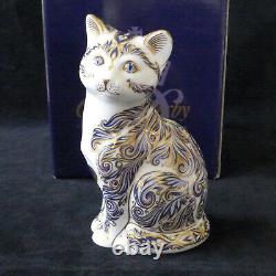 A Royal Crown Derby Majestic Cat Paperweight Limited Edition With Rcd Box & Cert