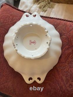 First Quality Royal Crown Derby Imari 1128 Gold Fluted Sweet Duchess Open Bowl