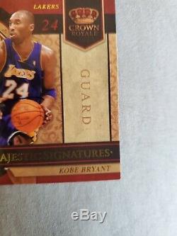 Kobe Bryant Crown Royale Majestic Signatures 2010 Lakers On Card Autograph Auto