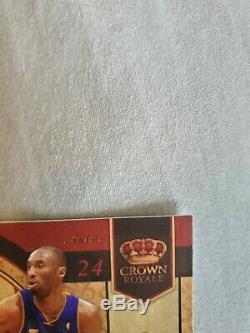 Kobe Bryant Crown Royale Majestic Signatures 2010 Lakers On Card Autograph Auto