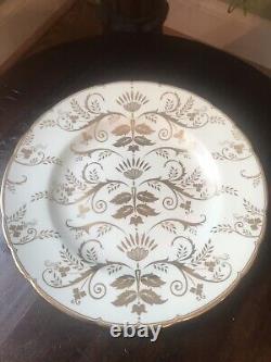 NEW ROYAL CROWN DERBY Darley Abbey Harlequin Green Accent Salad Plate