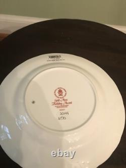 NEW ROYAL CROWN DERBY Gold Aves Holiday Accent Plate