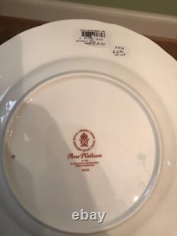 NEW ROYAL CROWN DERBY PLATINUM AVES 5 Piece Place Setting