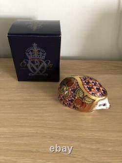 NEW boxed Royal Crown Derby Orchard Hedgehog
