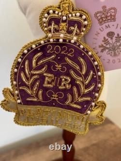 NEWRoyal Collection Trust Platinum Jubilee Crown 2022 DecorationElizabeth II