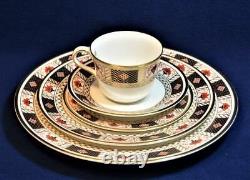 New ROYAL CROWN DERBY Bone China England derby BORDER #A1253 5 Pc Place Setting