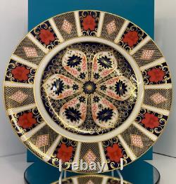 New Royal Crown Derby 1st Quality Old Imari 1128 10 Dinner Plate