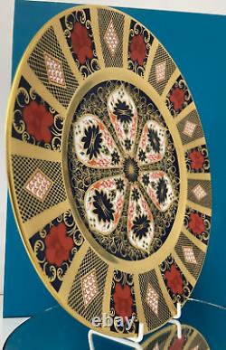 New Royal Crown Derby 1st Quality Old Imari Solid Gold Band 10 Dinner Plate