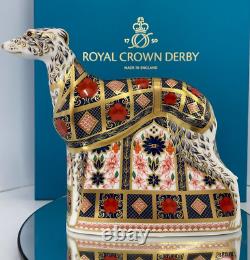 New Royal Crown Derby 1st Quality Old Imari Solid Gold Band Lurcher Paperweight