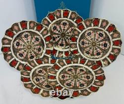 New Royal Crown Derby 2nd Quality Old Imari 1128 8 Fluted Dessert Plate