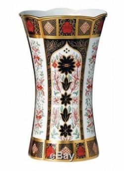New Royal Crown Derby 2nd Quality Old Imari Solid Gold Band 12 Column Vase