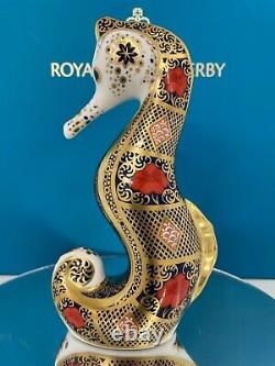New Royal Crown Derby 2nd Quality Old Imari Solid Gold Band Seahorse Paperweight