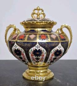 New Royal Crown Derby Old Imari Solid Gold Band 1st Quality LITHERLAND VASE