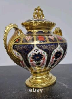 New Royal Crown Derby Old Imari Solid Gold Band 1st Quality LITHERLAND VASE