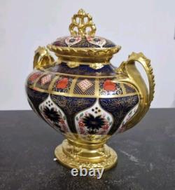 New Royal Crown Derby Old Imari Solid Gold Band 1st Quality LITHERLAND VASE