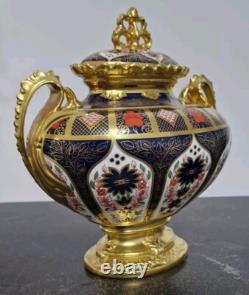 New Royal Crown Derby Old Imari Solid Gold Band 1st Quality LITHERLAND VASE