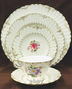 ROYAL CROWN DERBY ASHBY 5 Piece Place Setting NEW NEVER USED made in England