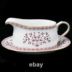 ROYAL CROWN DERBY BRITTANY Gravy Boat & Stand NEW NEVER USED made in England