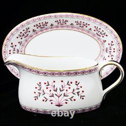 ROYAL CROWN DERBY BRITTANY Gravy Boat & Stand NEW NEVER USED made in England