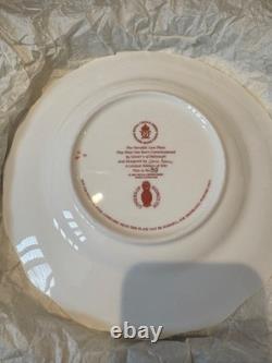 ROYAL CROWN DERBY Heraldic Lion, Plate and Pill Box (no certificates)