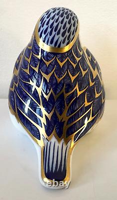 ROYAL CROWN DERBY ROBIN Paperweight Gold Stopper First Quality NEW