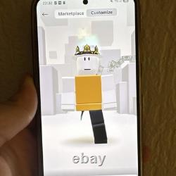 Roblox 8-Bit Royal Crown Virtual Collectible Digital In-Game Item