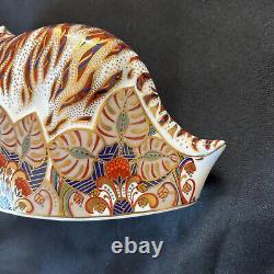 Royal Crown Derby 1994 Figure of a Bengal Tiger W. 22cm Perfect condition 5632