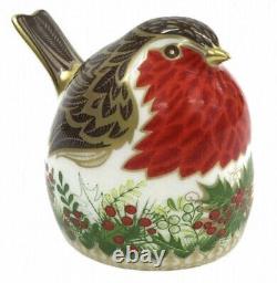 Royal Crown Derby 1st Quality Christmas Wreath Robin Paperweight, New