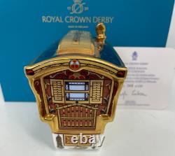 Royal Crown Derby 1st Quality Ledge Wagon Paperweight