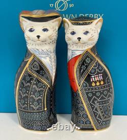 Royal Crown Derby 1st Quality London Pearly King & Queen Cat Paperweight