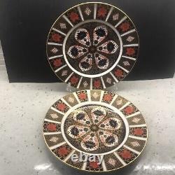 Royal Crown Derby 1st Quality Pair Of Old Imari 1128 27 Cm Dinner Plates 1975