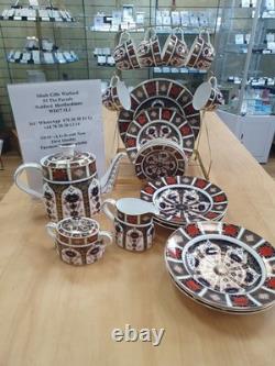 Royal Crown Derby 2nd Quality Old Imari 33 PIECE DINNER SET. BRAND NEW