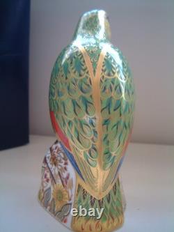 Royal Crown Derby Amazon Green Parrot Paperweight Gold Stopper
