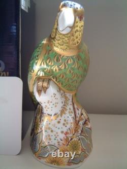 Royal Crown Derby Amazon Green Parrot Paperweight Gold Stopper