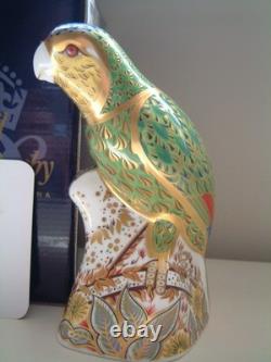 Royal Crown Derby Amazon Green Parrot Paperweight Gold Stopper