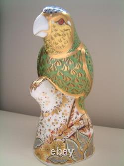 Royal Crown Derby Amazon Green Parrot Paperweight Gold Stopper