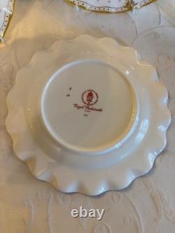 Royal Crown Derby Antoinette 21cm salad plates x 4, SET No 3