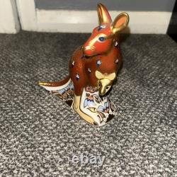 Royal Crown Derby Australian Collection Kangaroo with Joey Gold Stopper, Box, cert