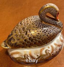 Royal Crown Derby'BLACK SWAN' Paperweight. LTD ED. 2002 Jubilee. MINT BNIB