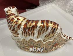 Royal Crown Derby Bengal Tiger Paperweight with Gold Stopper