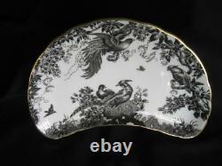 Royal Crown Derby Black Aves Gold Rim A1310 Pattern 3 x Crescent Plates NEW