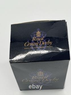 Royal Crown Derby Blackcap Warbler Gold Stopper Boxed Circa 2012