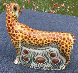 Royal Crown Derby Bone China Paperweight Mother Cheetah Gold Stopper Boxed