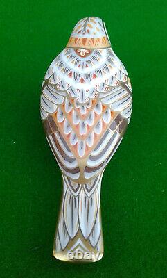 Royal Crown Derby Brambling Paperweight Boxed