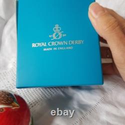 Royal Crown Derby China Festive Robin. Bone china, 22 carat gold detail