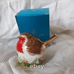Royal Crown Derby China Festive Robin. Bone china, 22 carat gold detail